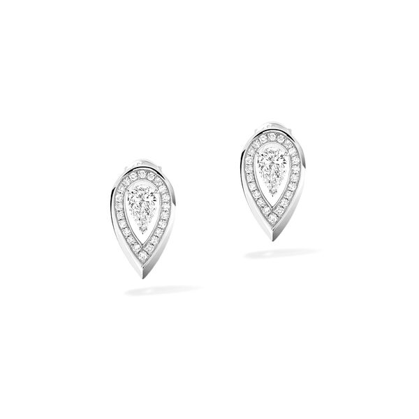 Fiery White Gold and Diamond Stud Earrings